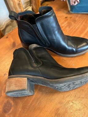 Korks heel boots